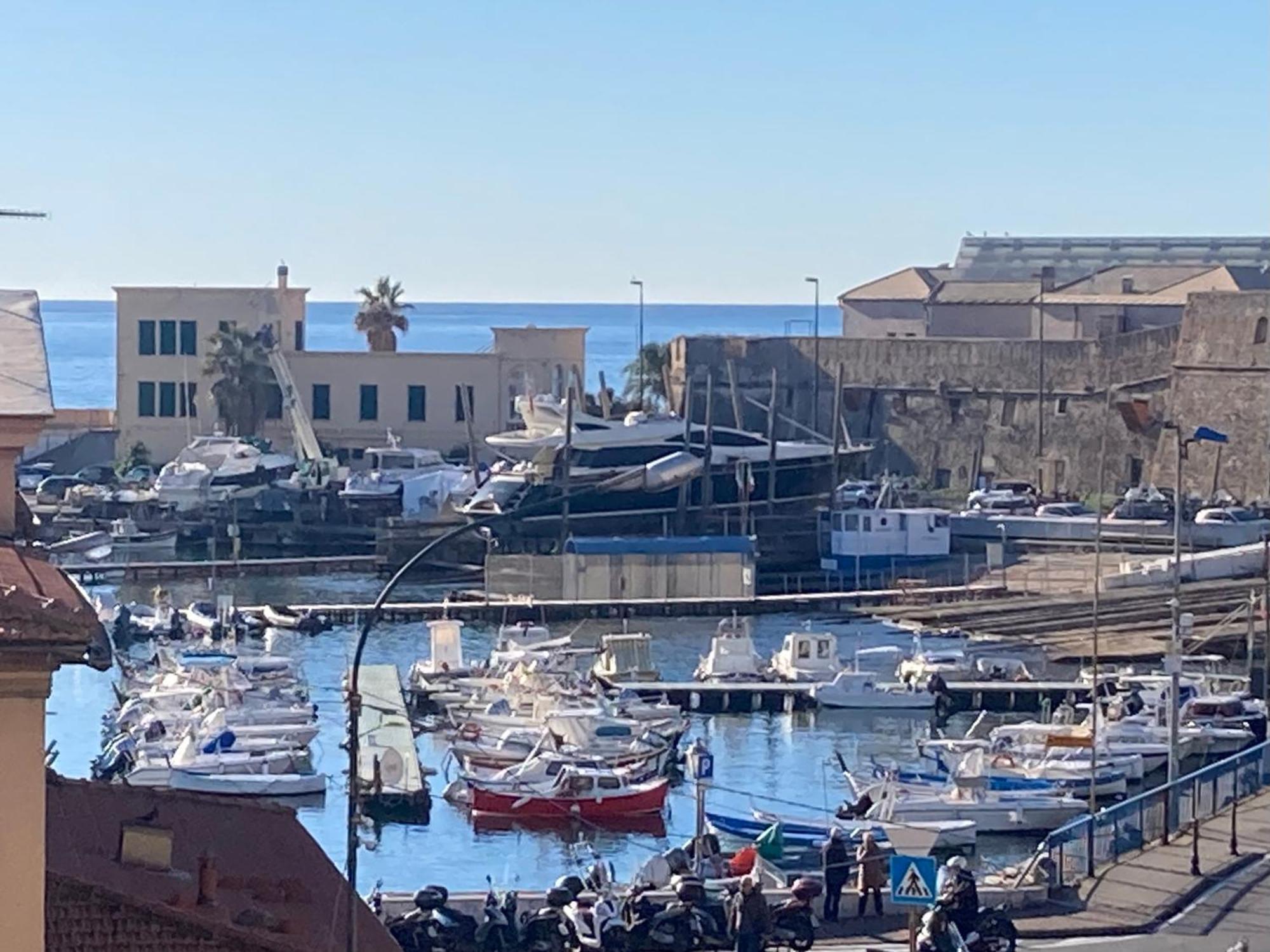 La Marina *